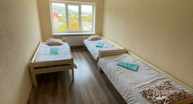 Общежитие во Львовской области отремонтировали для переселенцев за 10 млн грн