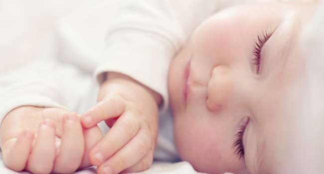 Львовские хирурги впервые прооперировали младенца со сложным пороком сразу после рождения