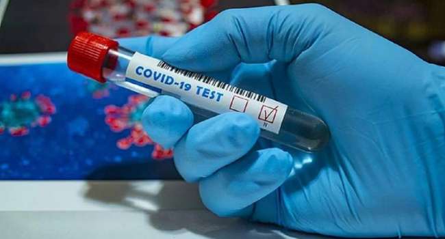 Заболеваемость коронавирусом во Львовской области медленно идет на спад, но смертность высокая